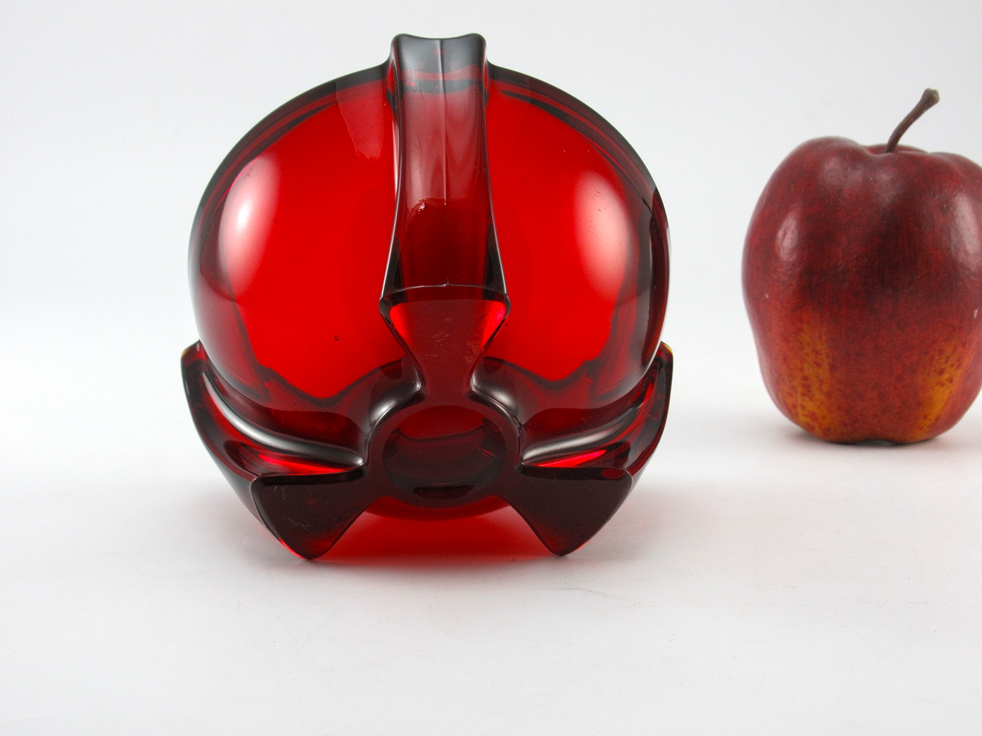 Art Deco Rocket Ashtray in Ruby Red by Duncan Miller 1933 - Image 4