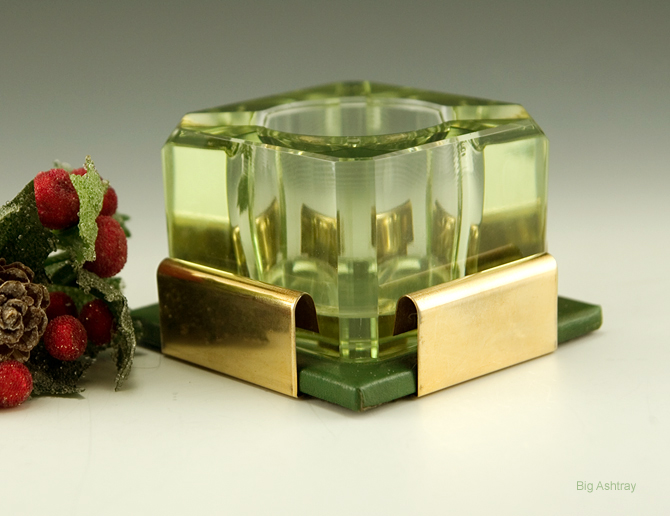 Art Deco Citron Crystal Desk Ashtray