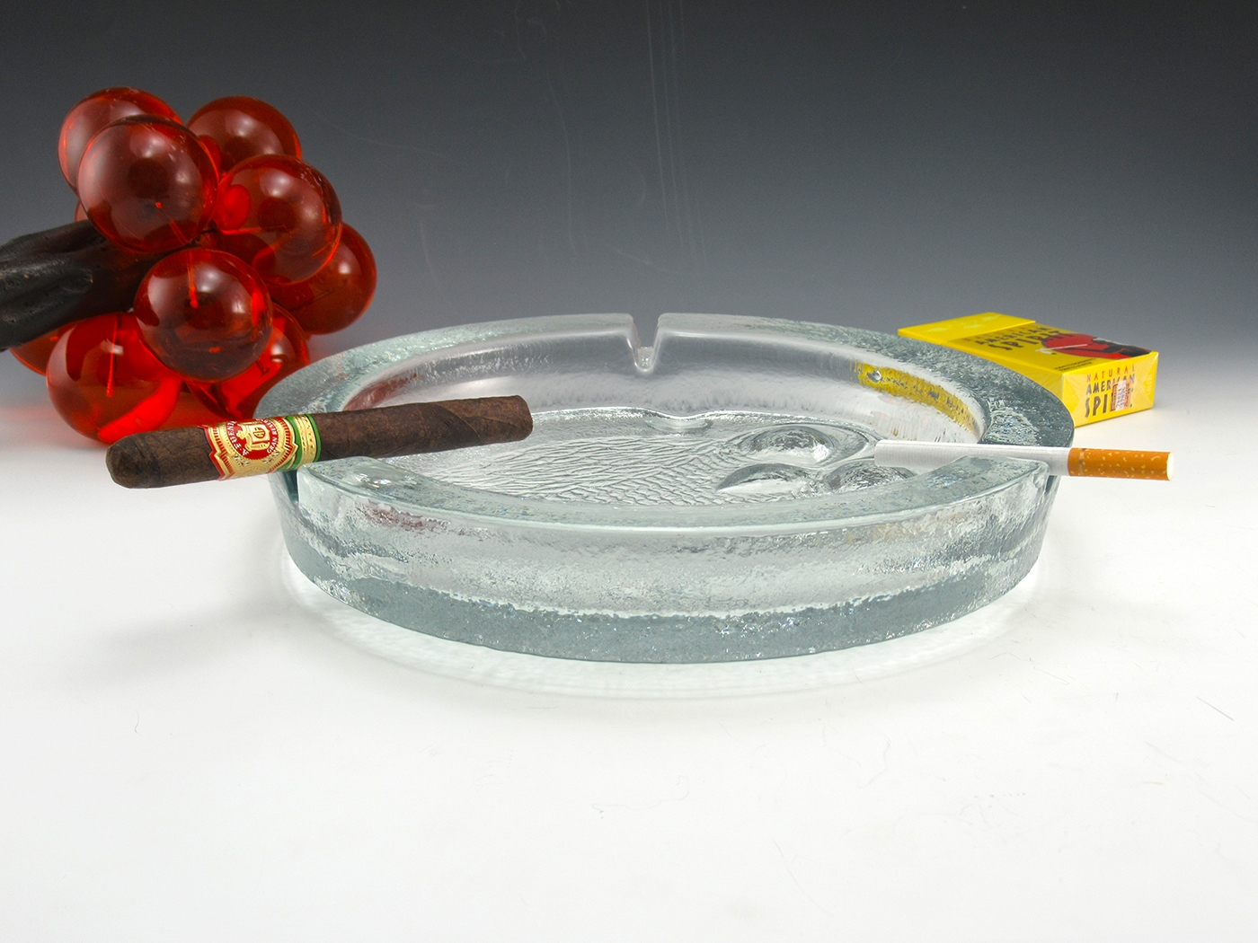 Huge Vintage Crystal Ghosted Owl Ashtray by Blenko Art Glass - Image 7