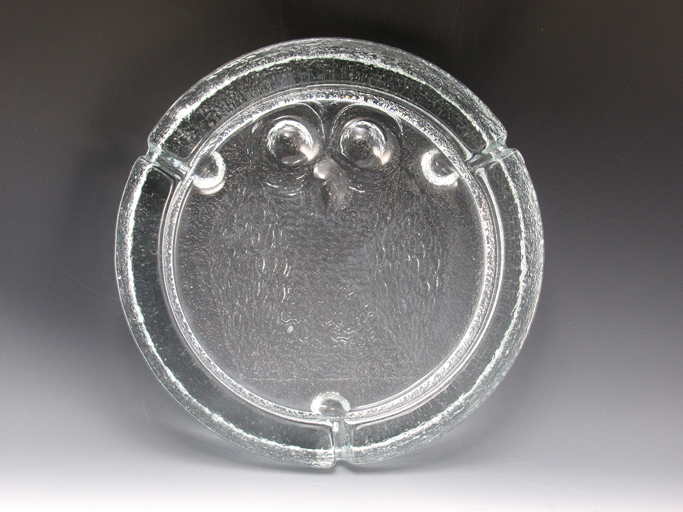 Huge Vintage Crystal Ghosted Owl Ashtray by Blenko Art Glass - Image 6