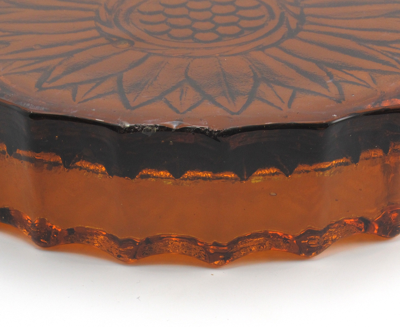 Large Retro Ashtray in Heavy Amber Glass - Image 4