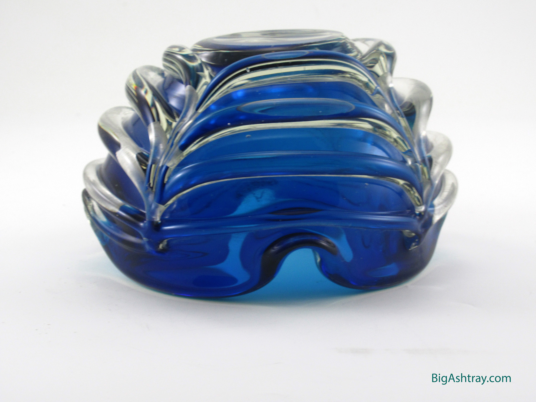 Vintage Art Glass Cigar Bowl Ashtray Handblown with Trailings - Image 2