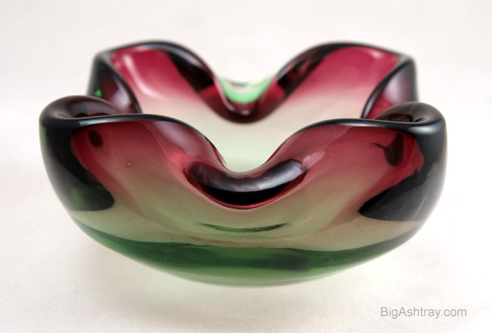 Beautiful Murano Vintage Glass Ash Bowl - Image 2