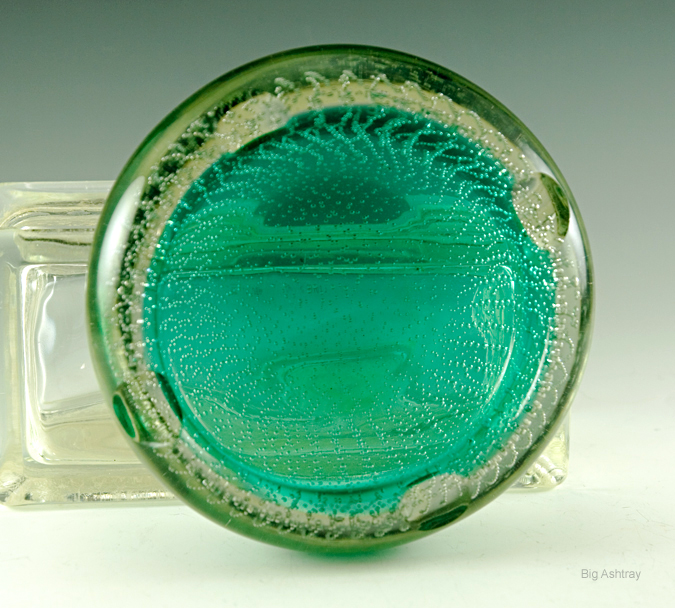 Beautiful Vintage Italian Art Glass Ashtray - Image 3
