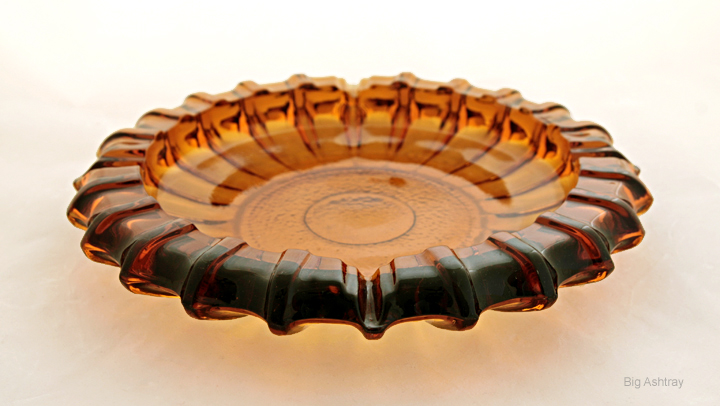 Big Glass Ashtray in Golden Amber by Fostoria Multi-Size Rests - Image 2