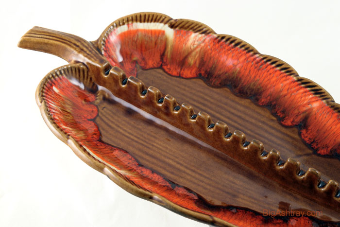 Big Party Table Leaf Ashtray - Image 2