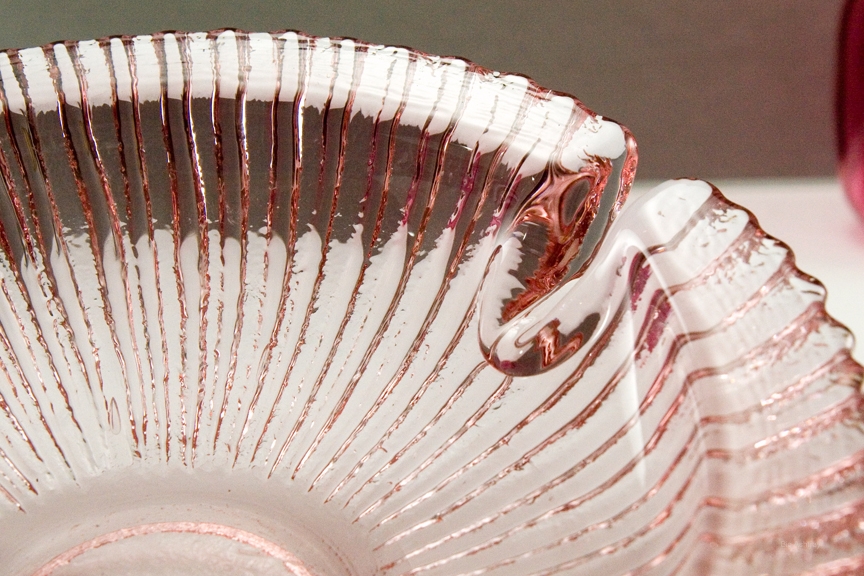 Rare Blenko Rose Art Glass Ashtray Large Deep Bowl - Image 3