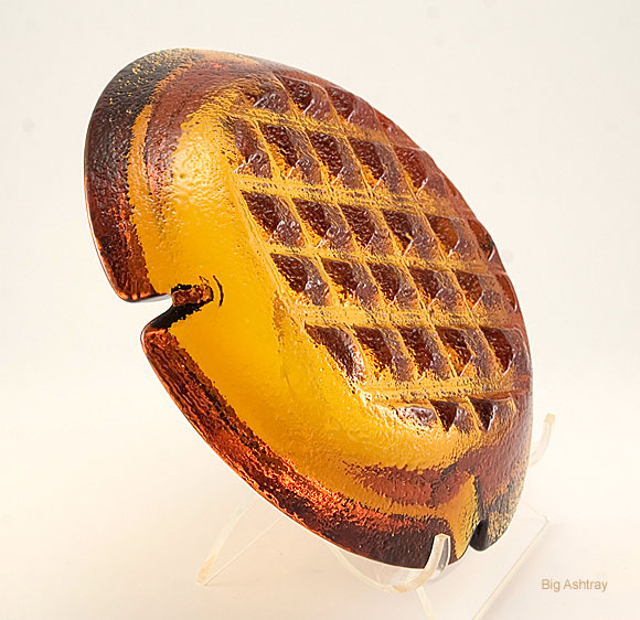Blenko Waffle Handmade Art Glass Ashtray - Image 3