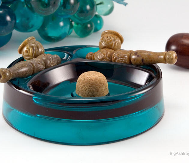 Pipe Holder and Tapper Ashtray in Turquoise Glass