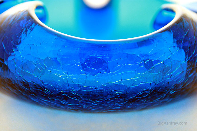 Cigar Bowl Ashtray in Bluenique Crackle Glass by Viking - Image 5