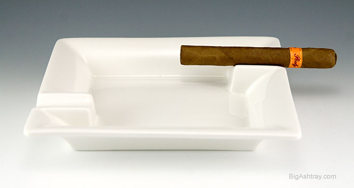 Ceramic Art Tableware Cigar Ashtray - Image 2