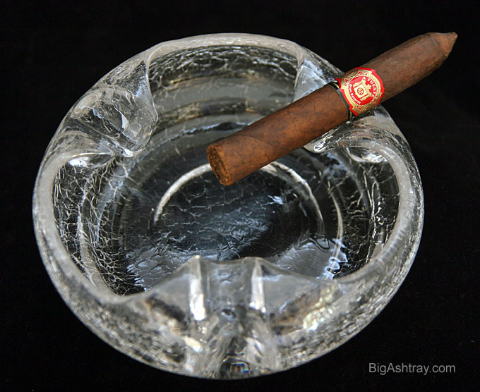 Clear Crackle Glass Vintage Cigar Ashtray by Viking - Image 6
