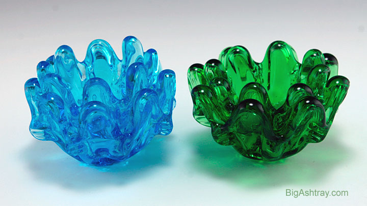 Colorful Hand-Made Art Glass Ashtray Set - Image 3