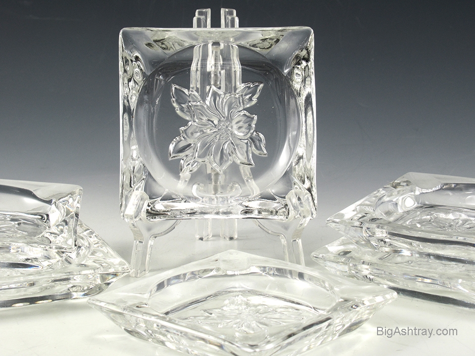 1950s Crystal Ashtray Set of 6 in Bloom by Hazel Atlas - Image 3