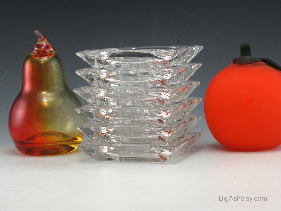 1950s Crystal Ashtray Set of 6 in Bloom by Hazel Atlas - Image 2