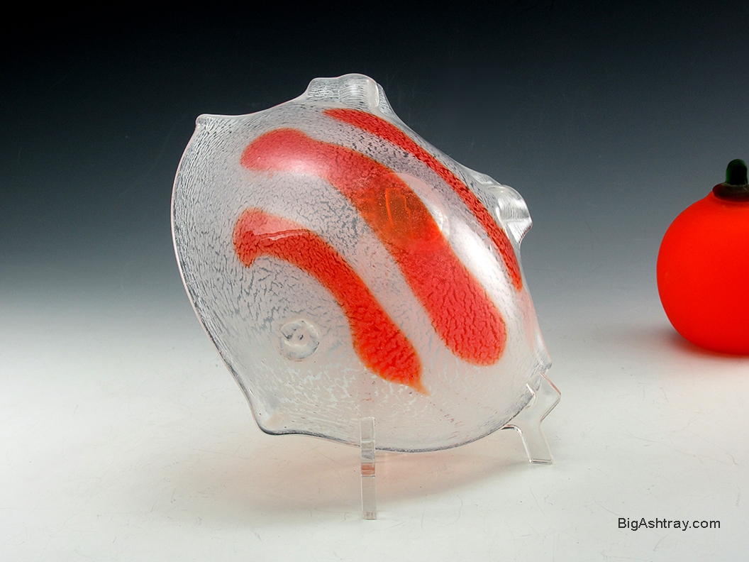 Vintage Big Fish Ashtray Czech or Italian Glass Handmade - Image 4
