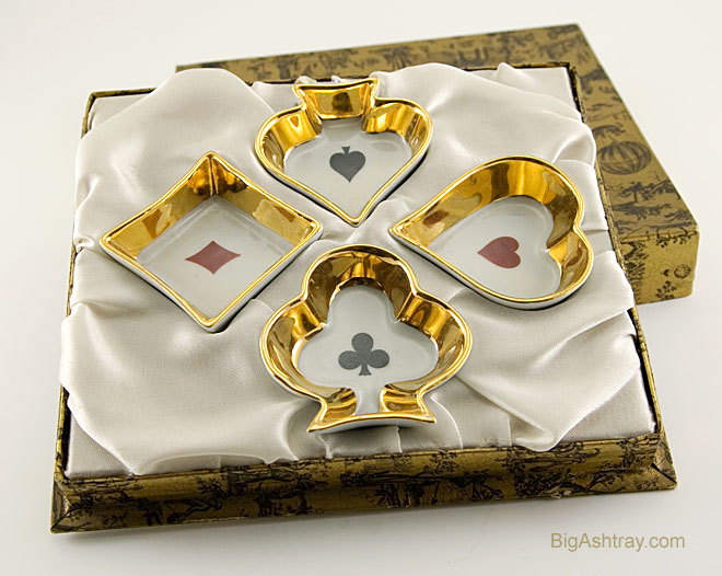 Fancy French Porcelain Game Table Ashtray Set
