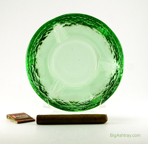 Hammered Lime Art Glass Retro Smoking Ashtray - Image 3