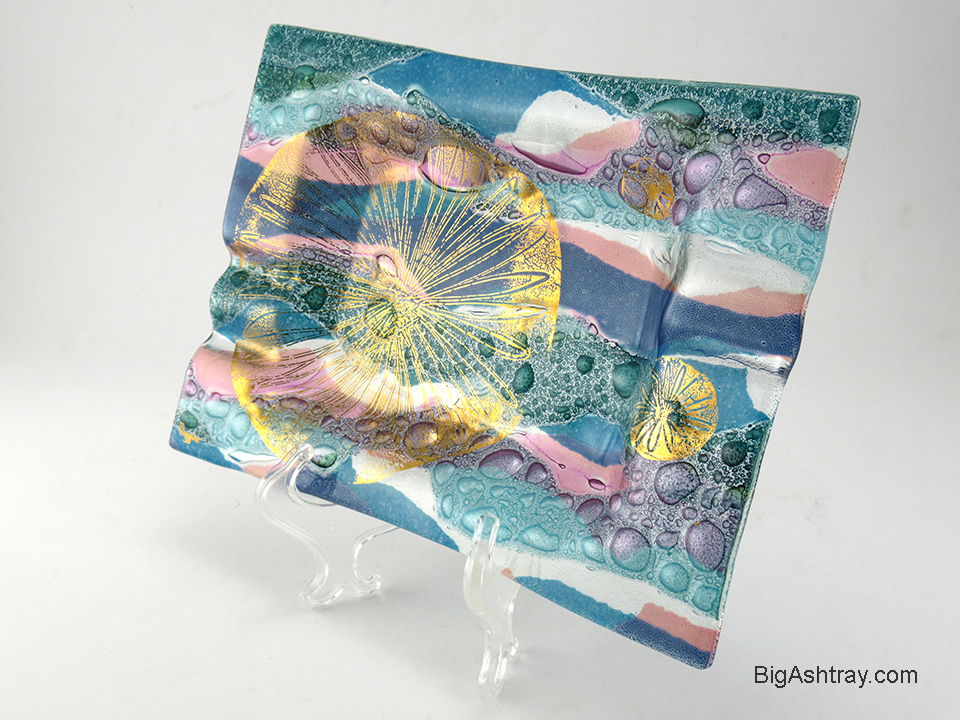 Retro Modern Higgins Art Glass Seashore Ashtray