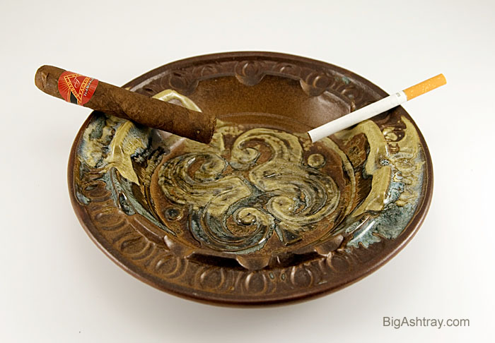 Hippie Era Stoneware Handmade in USA Ashtray - Image 2