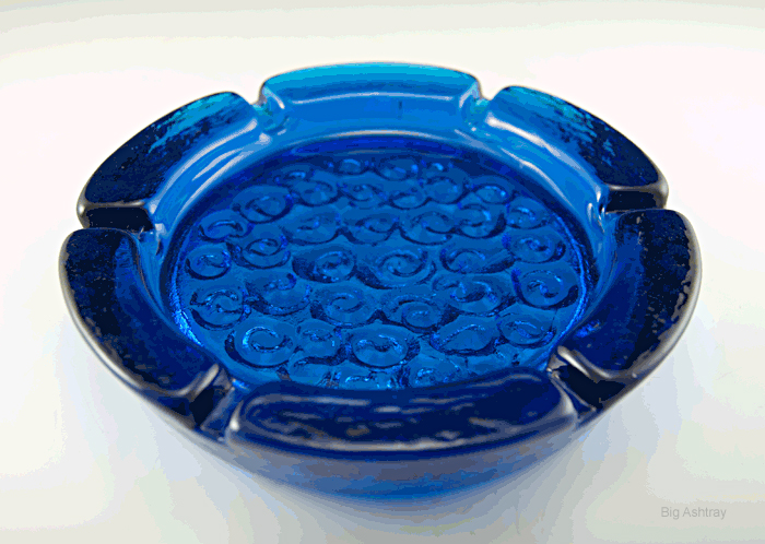 Huge 5 lb ashtray in Blenko's famous dark sapphire blue - Image 2