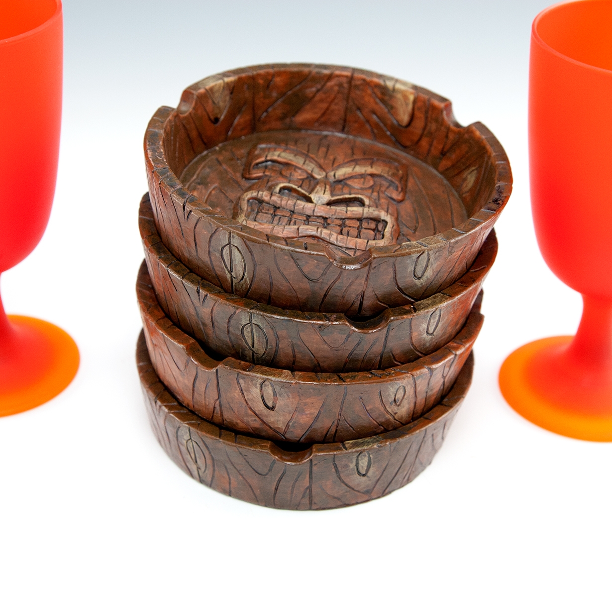 Indoor Outdoor Tiki Totem Ashtray - Image 3