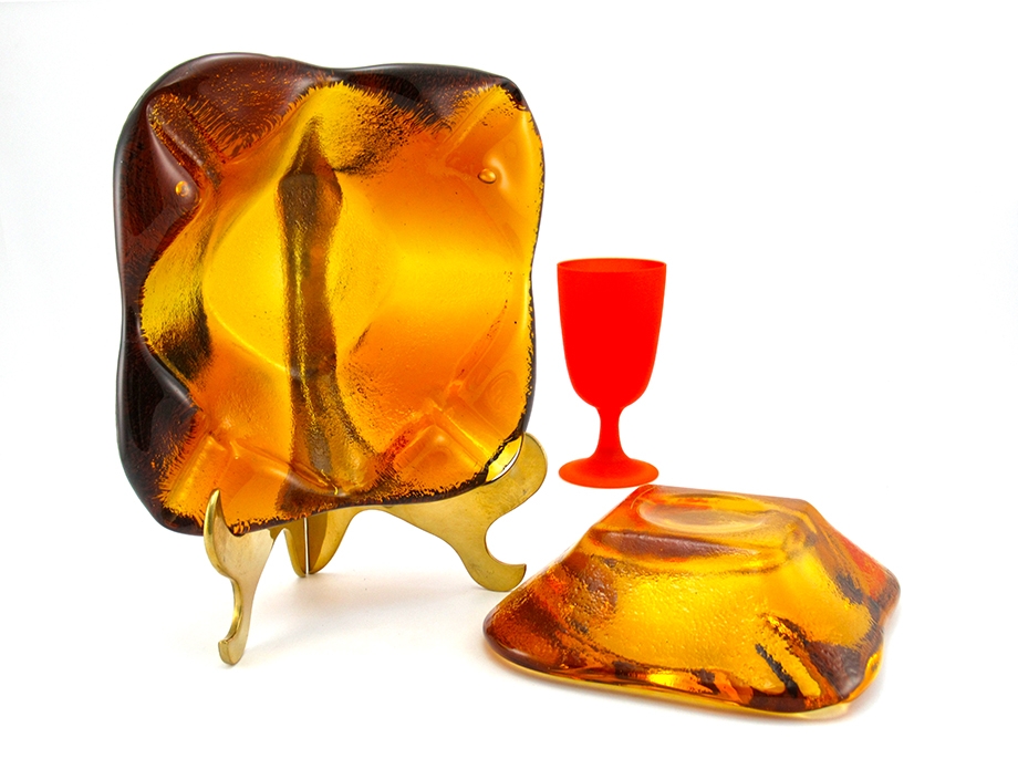 Imperial Glass Ashtray Set Olde Jamestown Line