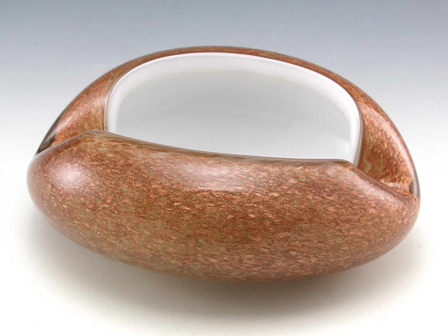Luxurious Cigar Ashtray Murano Glass Kidney Bean