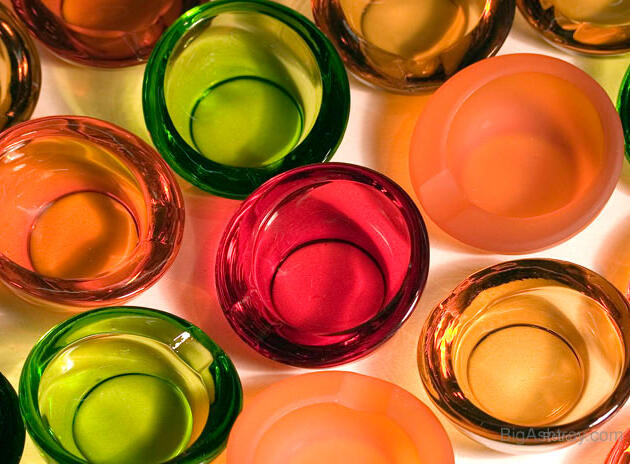 Mid-Century Retro Modern Decor Elliptic Ashtrays