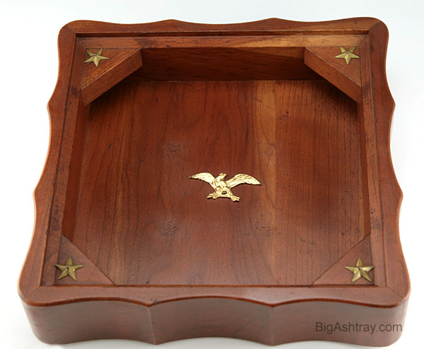 Mid-Century Patriotic Ashtray by American Woodcraft - Image 4