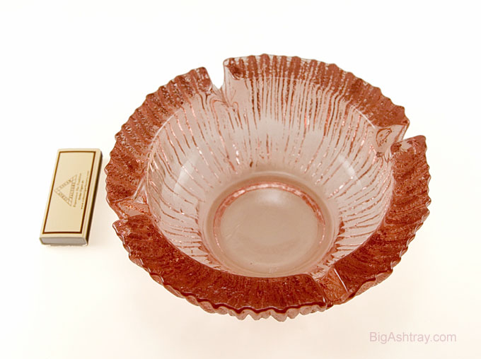 Rare Blenko Rose Glass Deep Bowl Ashtray - Image 2