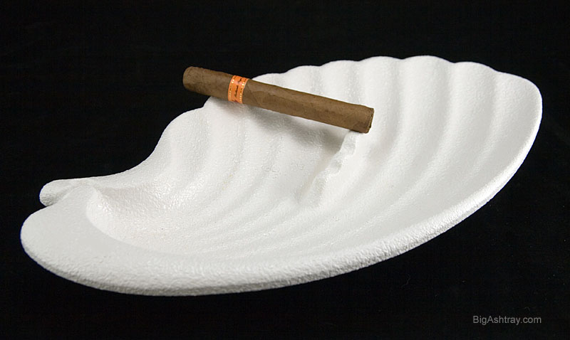 Retro 1950s Haeger Potteries Large Angel Wing Ashtray