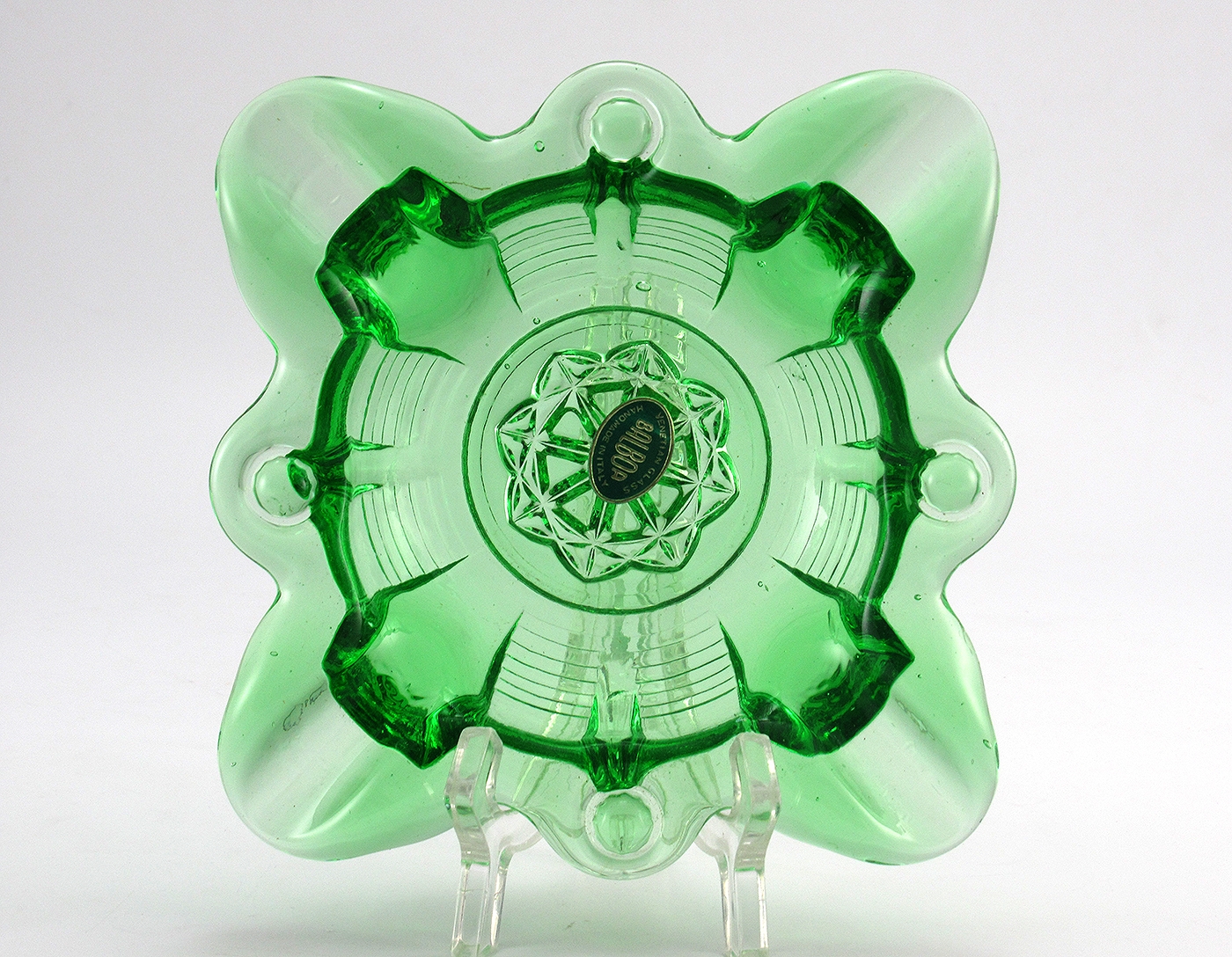 Hippie Era Party Ashtray with Grinder & Snuffers - Image 3
