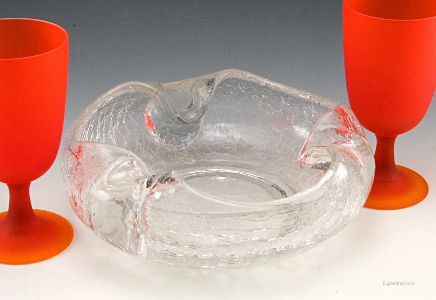 Clear Crackle Glass Vintage Cigar Ashtray by Viking - Image 3