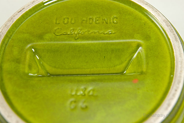 Retro Modern Deep Dish Ashtray by Lou Hoenig of California - Image 3