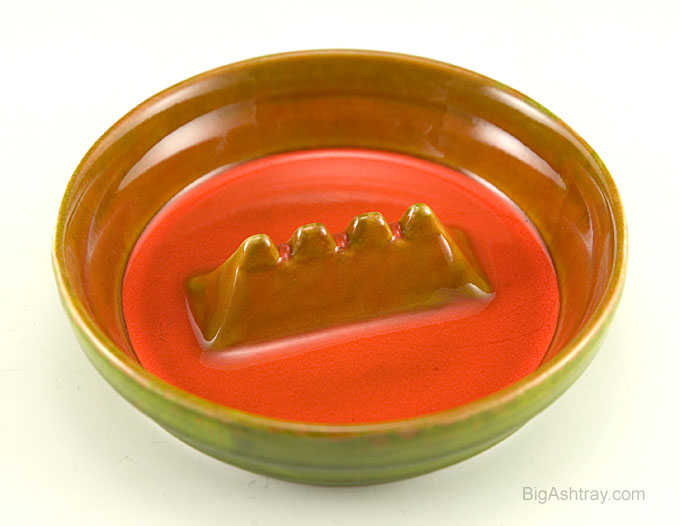 Retro Modern Deep Dish Ashtray by Lou Hoenig of California