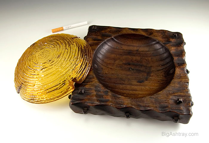 Retro Renaissance Castle Ashtray - Image 2