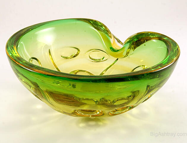 Retro Scandinavian Art Glass Ash Bowl