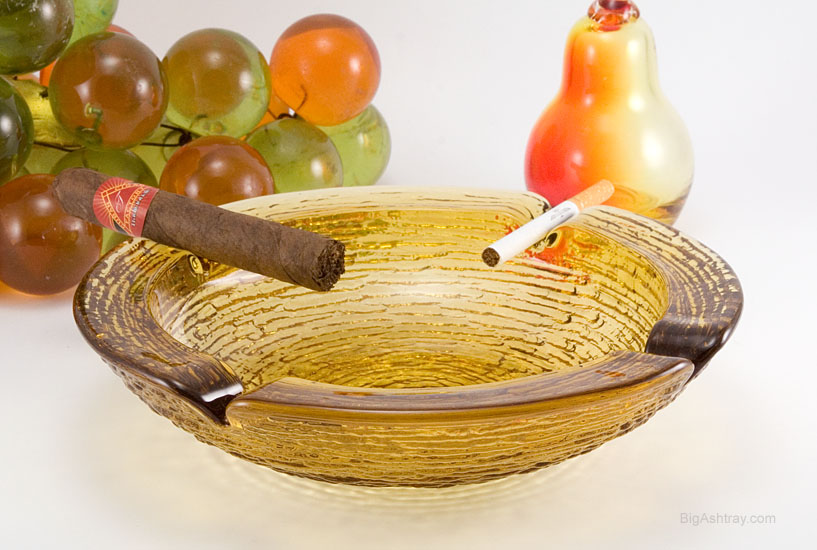 Large Soreno Pattern Ashtray in Amber Retro Glass
