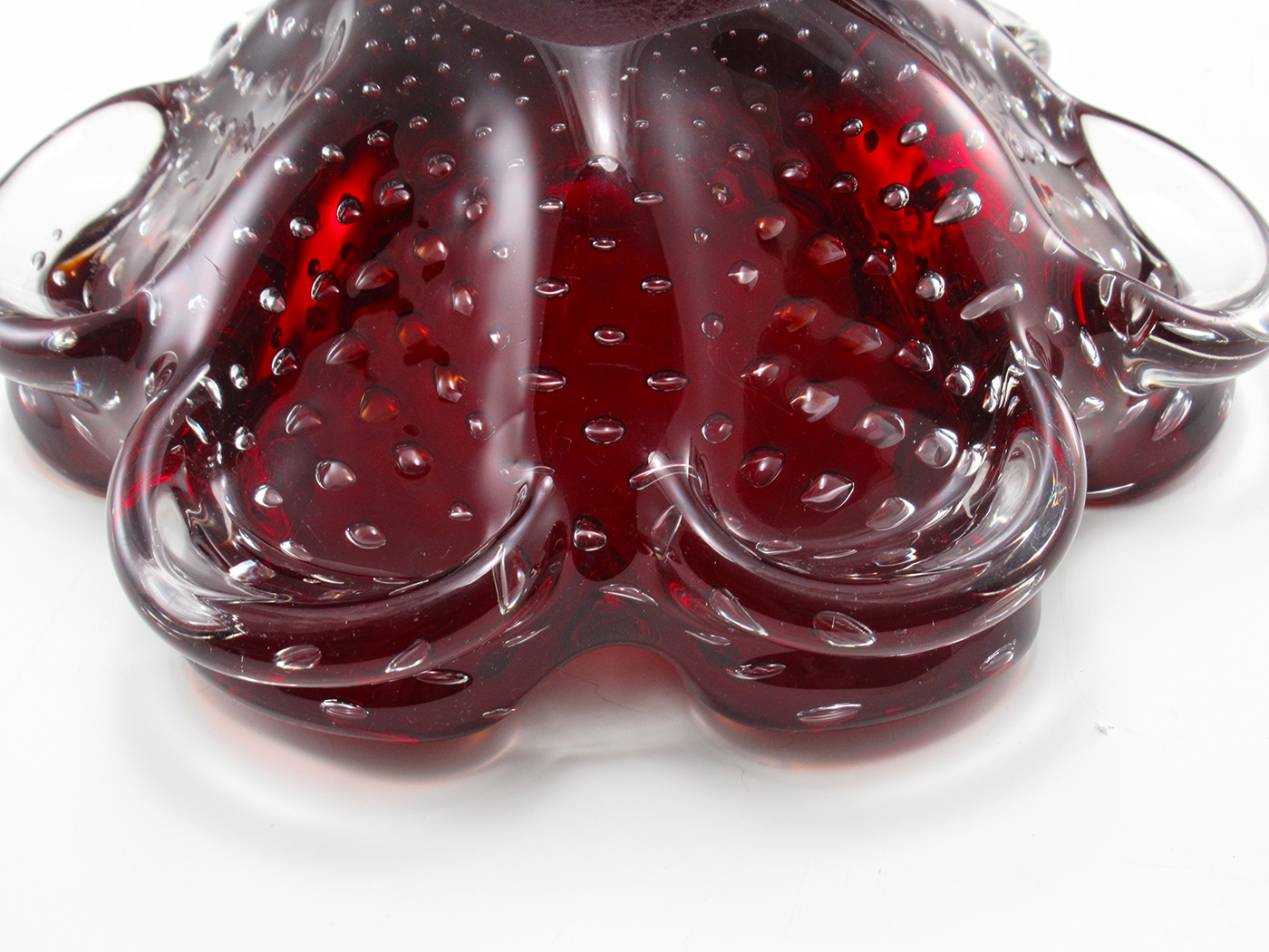 Vintage Cased Ruby Glass Ashtray with Trapped Bubbles Hand-Made - Image 5