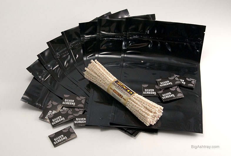 Pipe Smoking Essentials Zen Bristles and Stink Bags