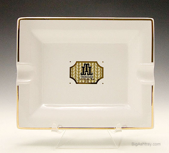 Trinidad Cuba Cigar Ashtray in Porcelain and Gold - Image 2