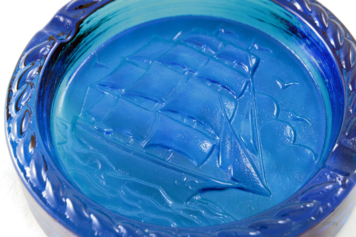 Uranium Blue Glass Frigate Decor Ashtray - Image 2
