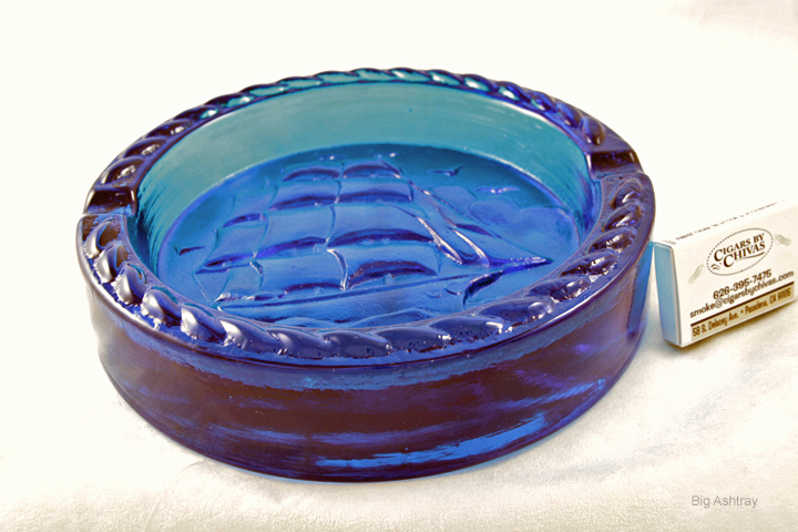 Uranium Blue Glass Frigate Decor Ashtray - Image 3