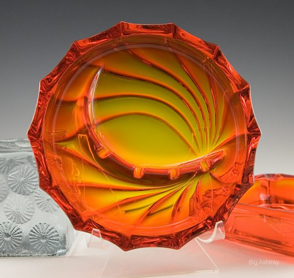 Groovy Ashtray in Persimmon by Viking Art Glass, USA