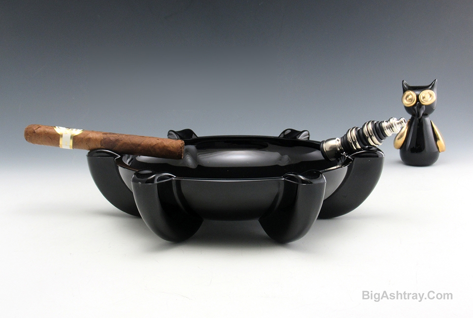 Viking Nautical Pilot Cigar Ashtray Vintage Large Ebony Glass