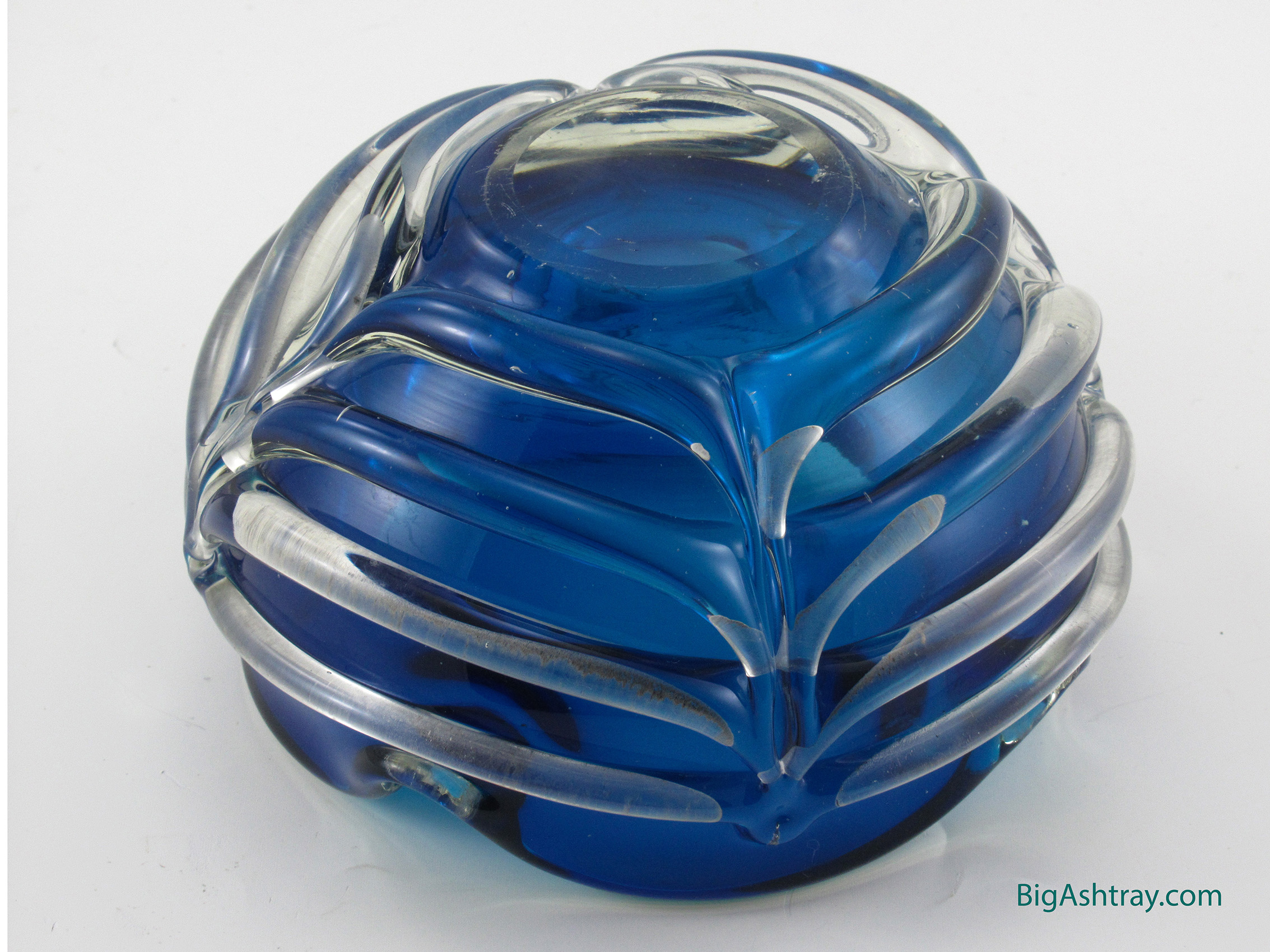 Vintage Art Glass Cigar Bowl Ashtray Handblown with Trailings - Image 5