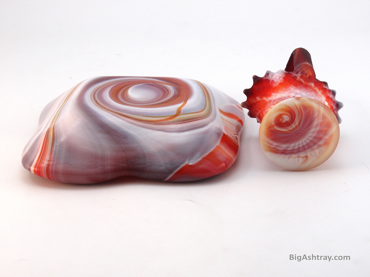 Imperial Peaches and Cream Art Glass Ashtray and Smoke Holder - Image 5