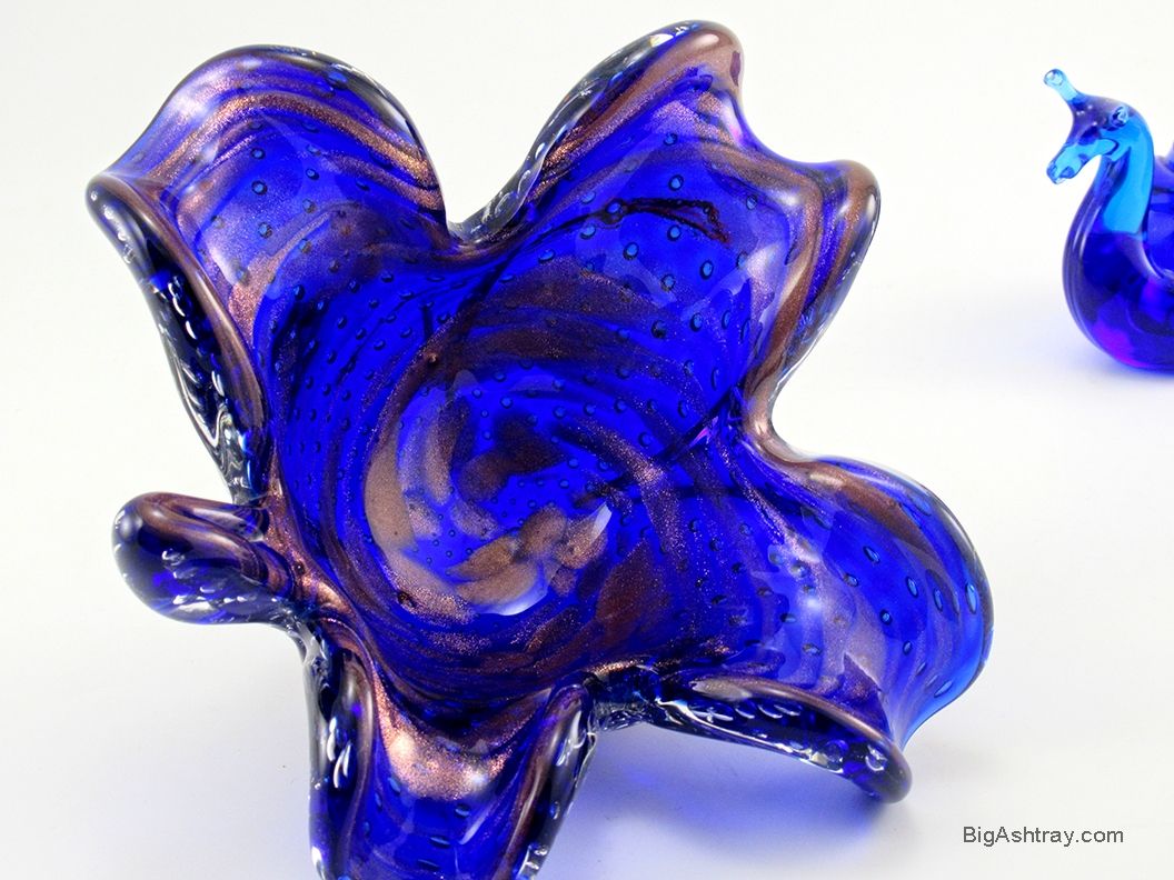 Barovier & Toso Bullicante Glass Leaf Cigar Bowl with Copper Aventurine Murano - Image 3