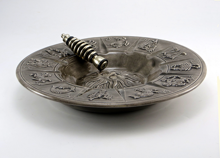 Vintage Zodiac Ashtray Hand-Made Pottery Great Detail - Image 5